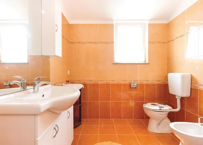 Betiga Betiga Ii * Barbariga